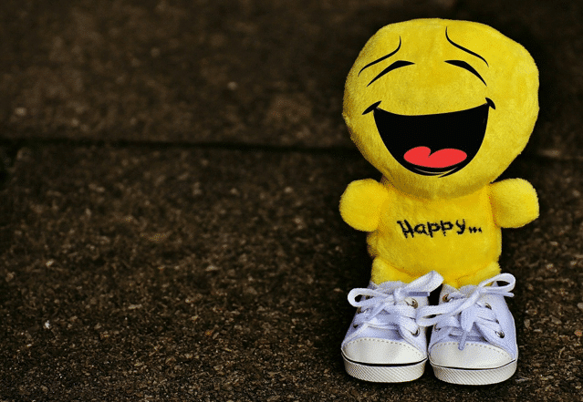  plush toy smiley with baby shoes